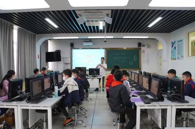 校企合作新篇章 長寧小學攜手愛立信開設編程課程，共育數字時代未來人才